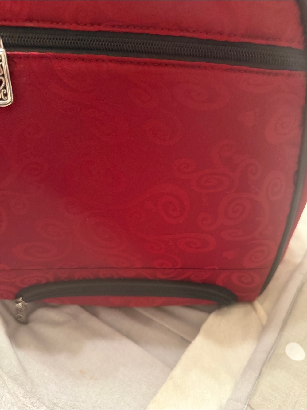 Brighton Red and Black Rolling DuffleTravel Tote Luggage Weekender - Picture 10 of 12